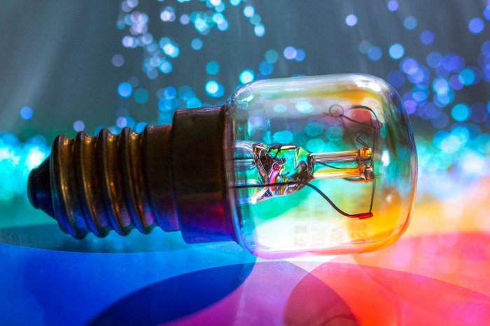 light-bulb-3056029_1280