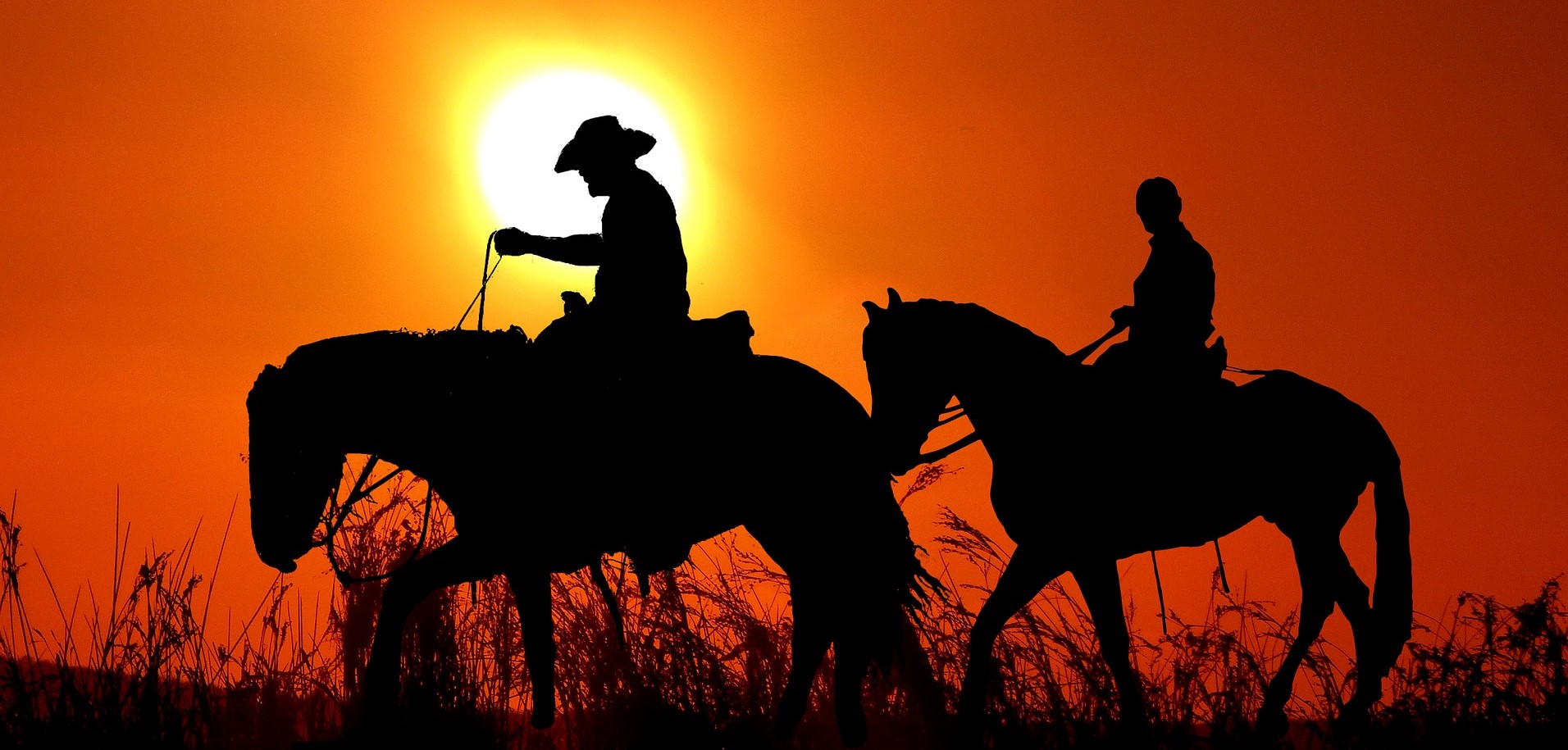 sunset-3956971_1920 Image by RENE RAUSCHENBERGER from Pixabay